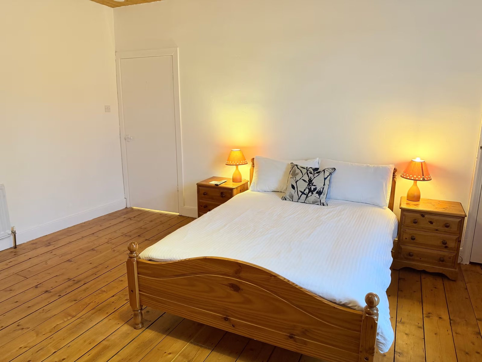 Bedroom with double bed